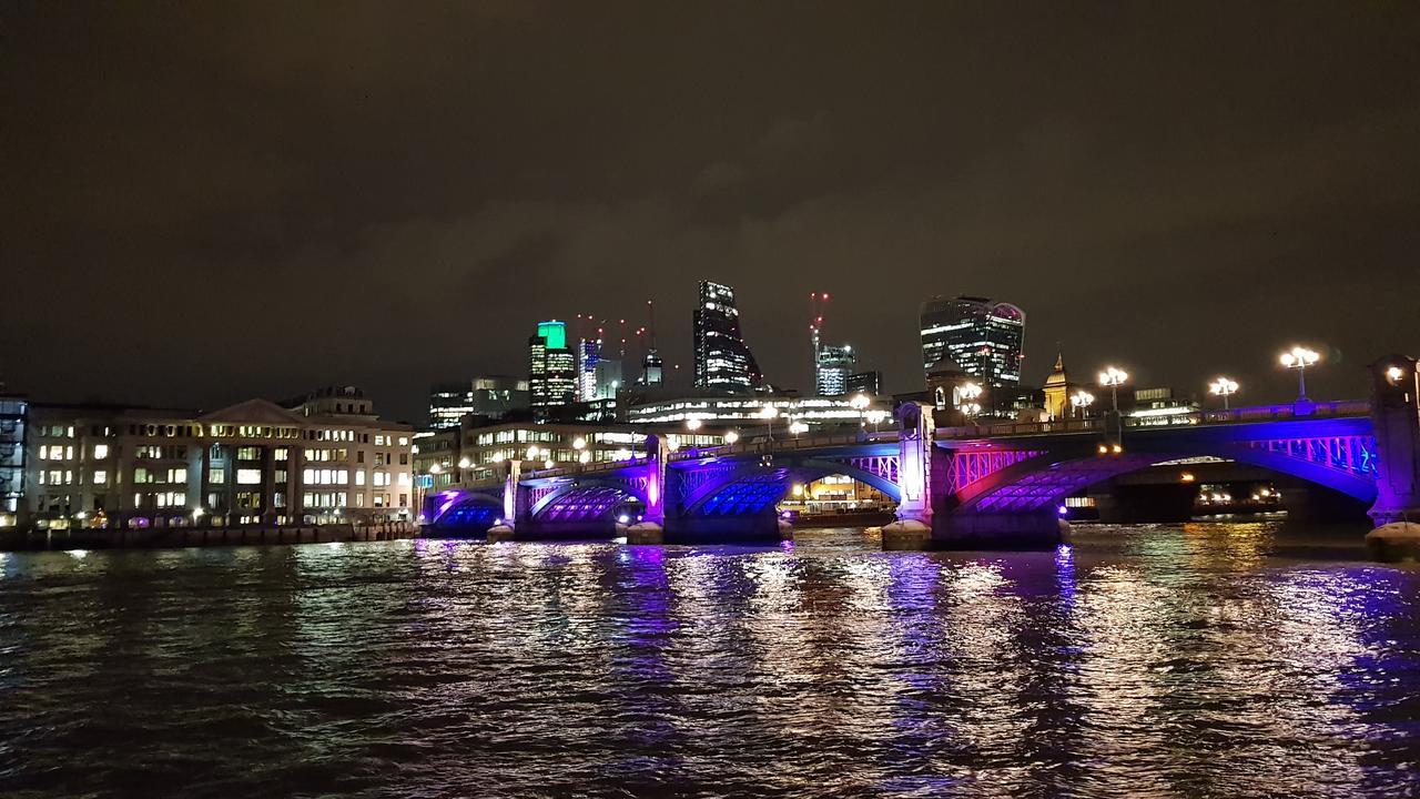 Next London Eye Appartment Bagian luar foto